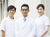 熊谷市で臨床検査技師募集!月8〜10休、年俸276〜300万円、診察料・人間ドック無料<病院・日勤常勤>